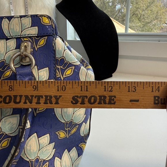 GUESS two way blue Floral Satchel with silver Accents - Picture 10 of 11